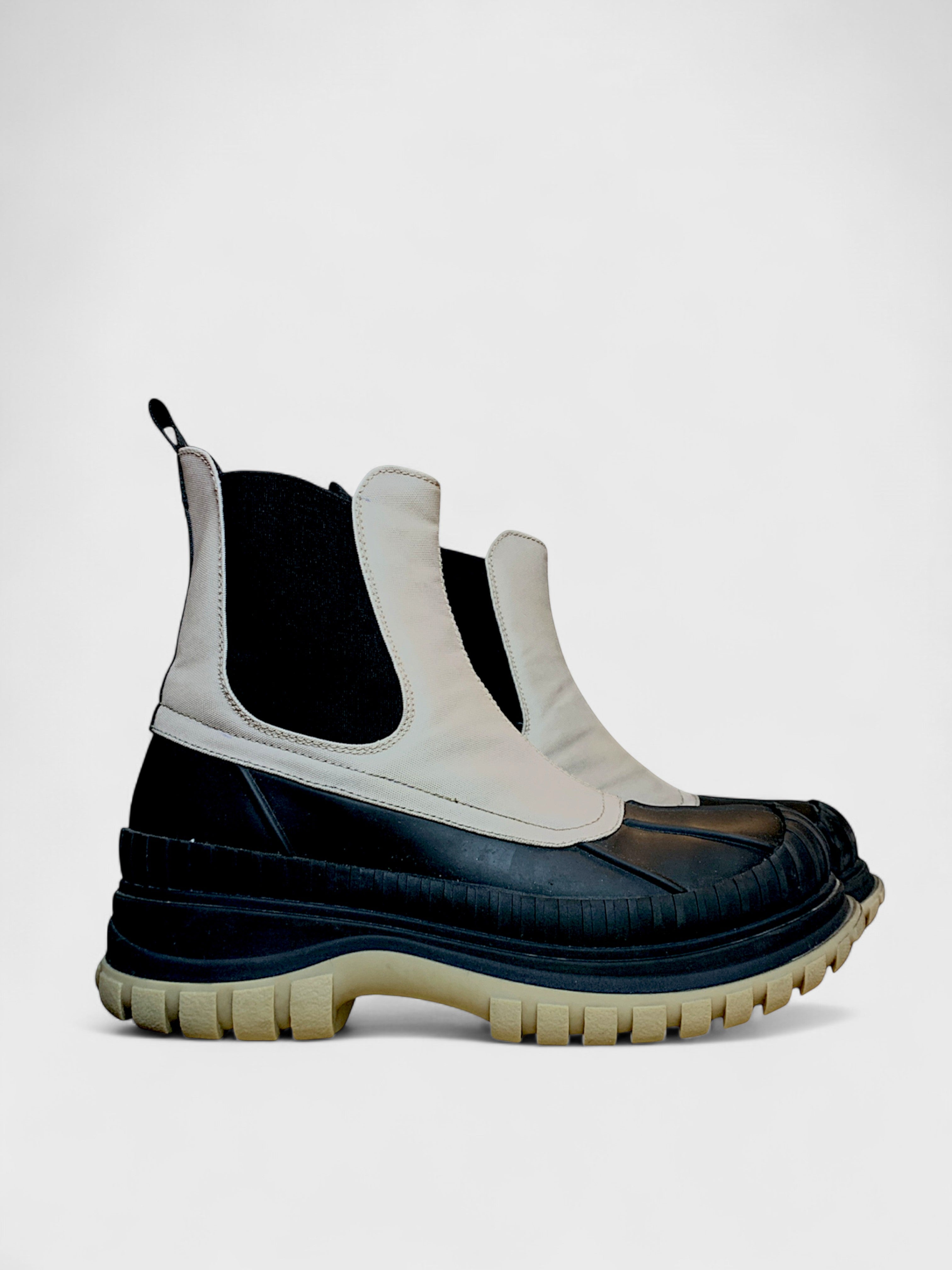 Chunky Black &amp; Beige Boots, Size 7