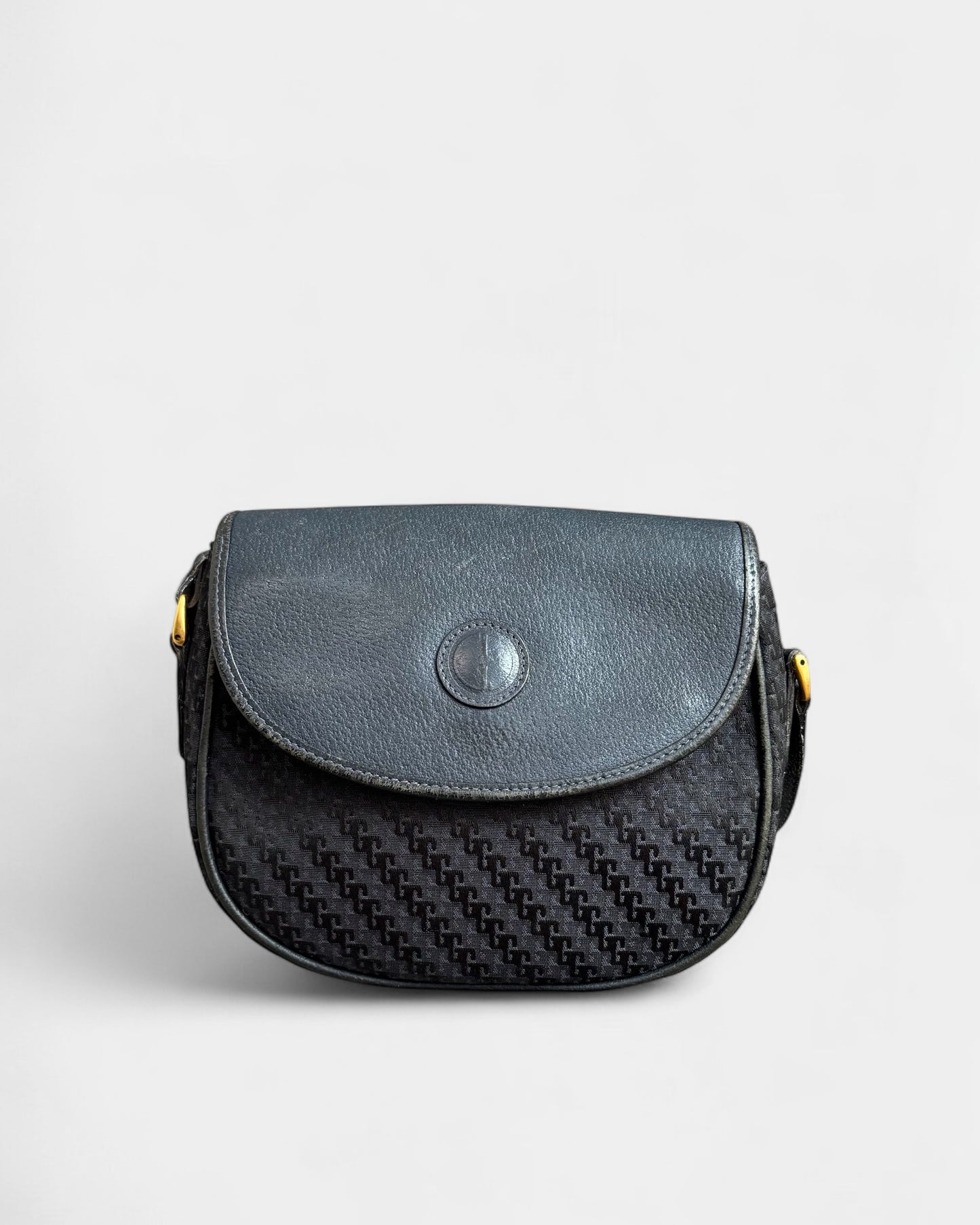 Black Gucci Handbag