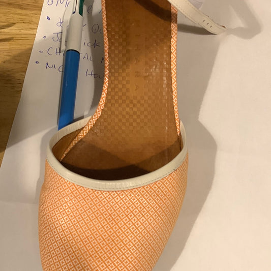 Chi Mihara Orange Shoe