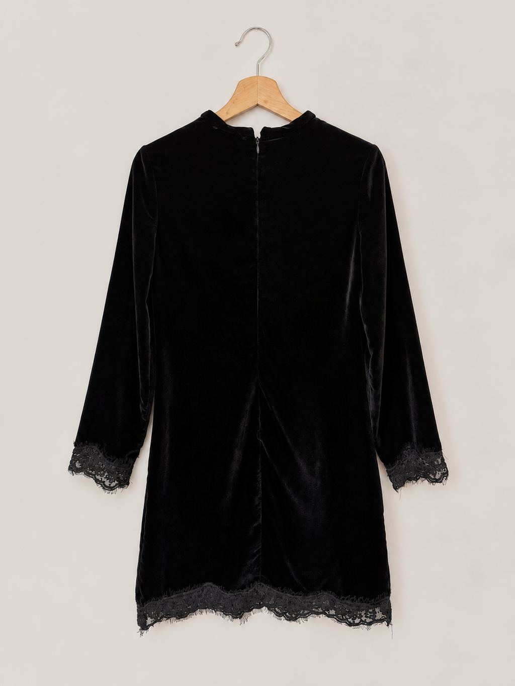 Robe velours dentelle Noir Sandro