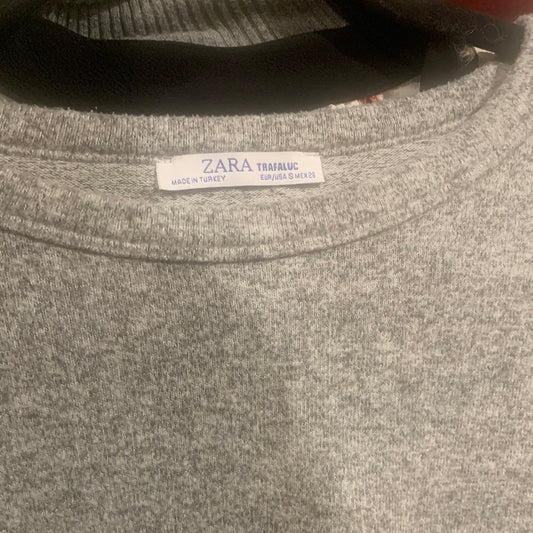 Zara trafaluc gray sweater