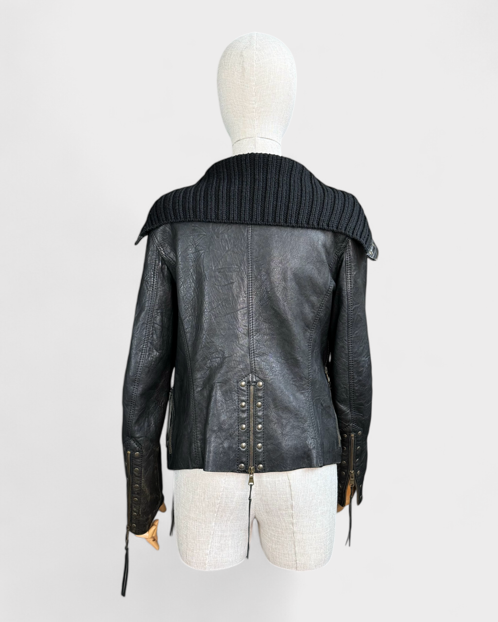 Black leather jacket with zippers, S