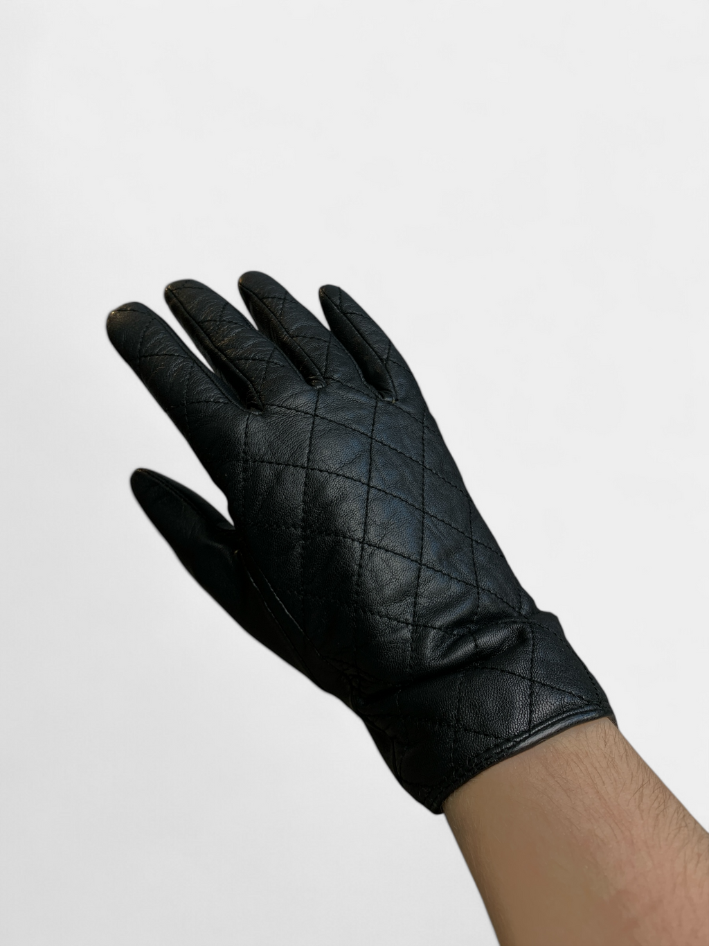 Black leather gloves, 1, 2, 3, L