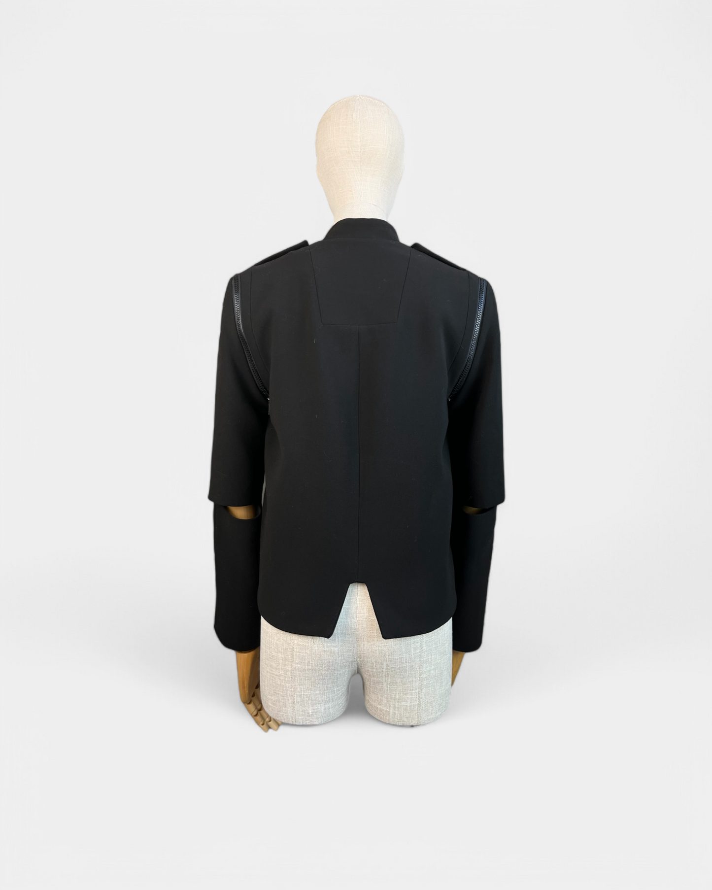 Veste modulaire - Rad Hourani, 2