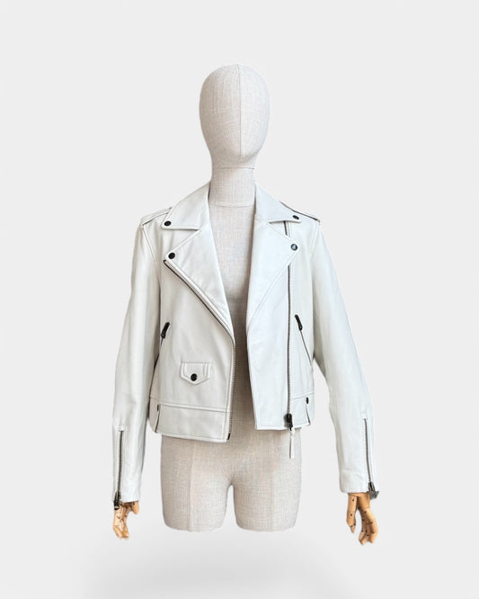 $400.00 to infinity White Mackage, M