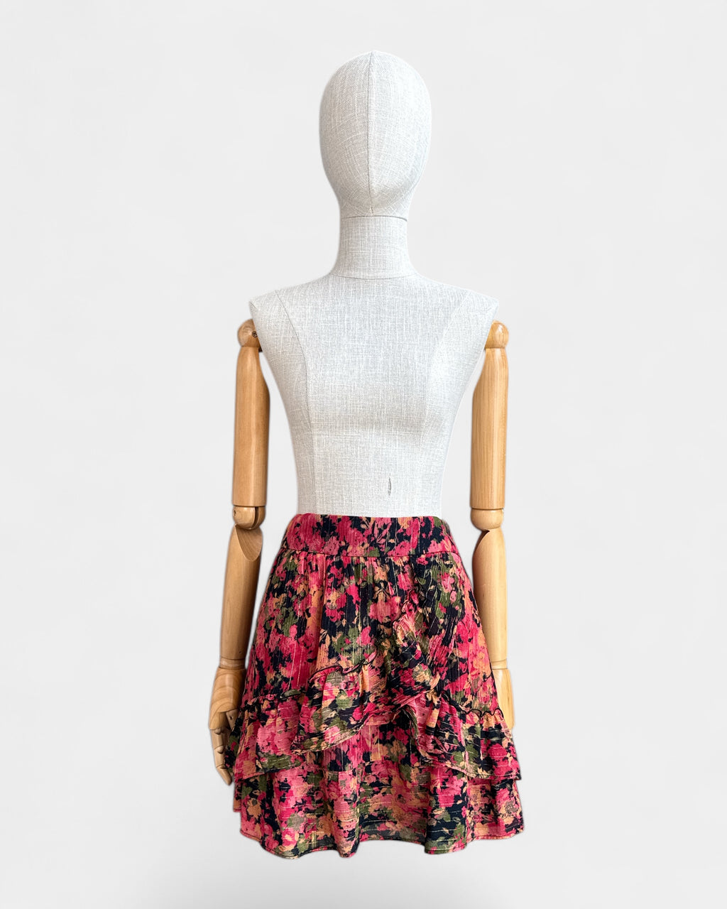 Sézane pink/red/black floral skirt, 38