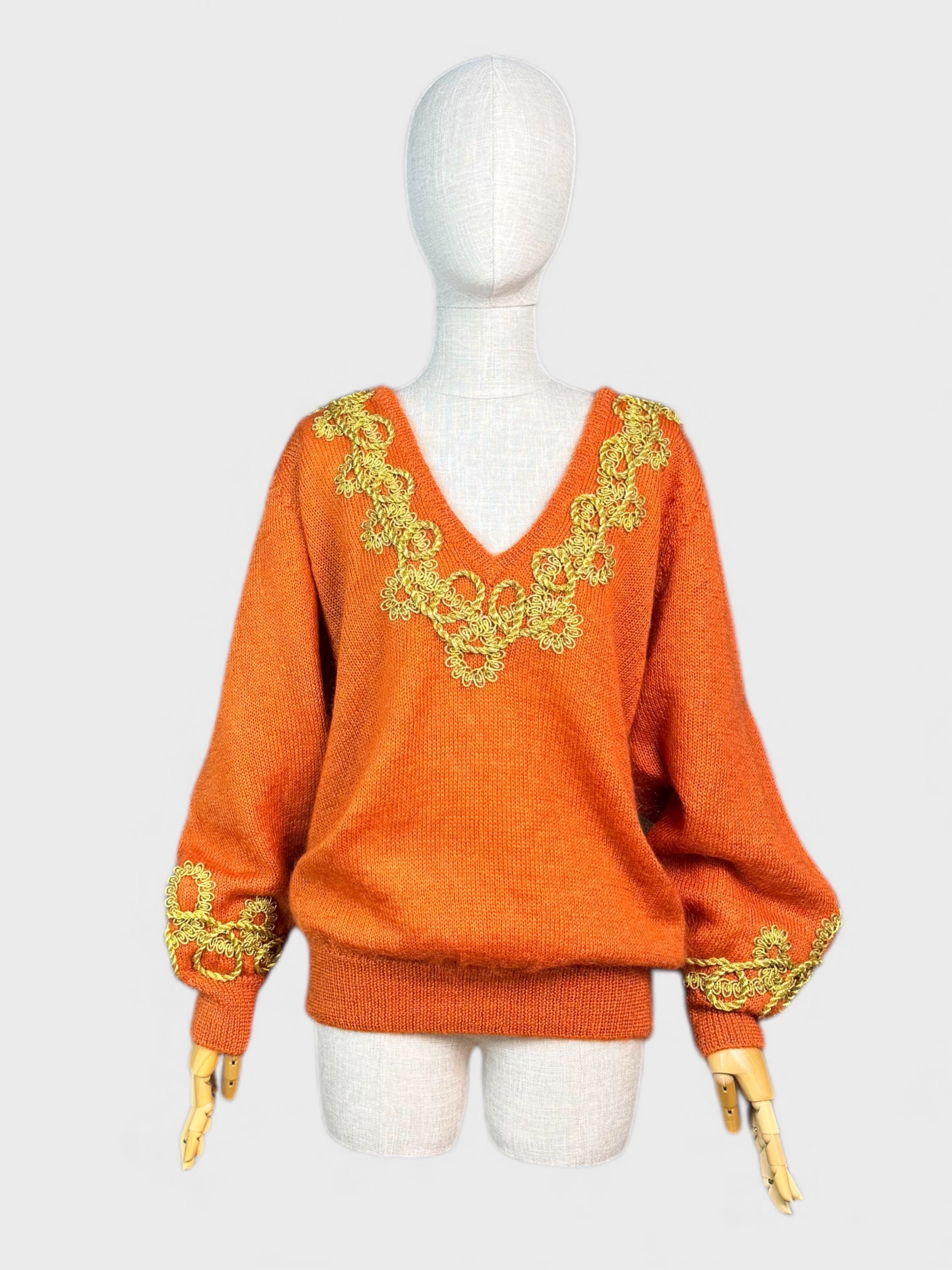 Alfred Sung orange embroidered sweater, size M/L